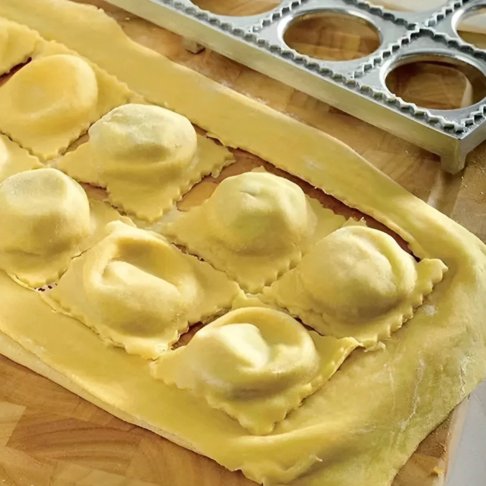 Forma do pierogów 12 otworów,  – Gaming Kitchen Accessories recenzja i cena