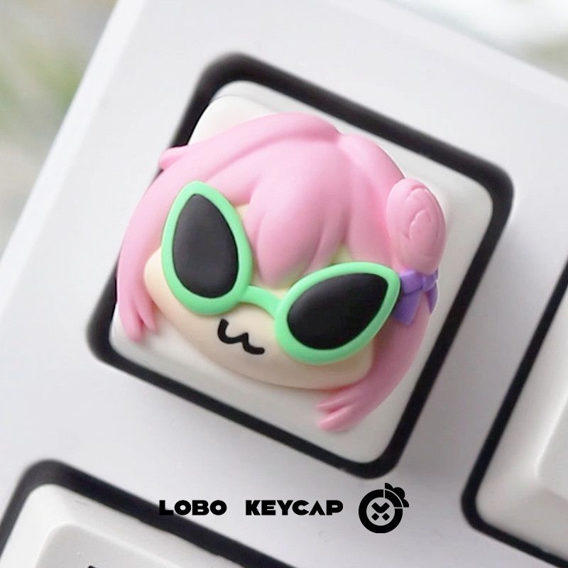 Urocza różowa anime dziewczyna – Gaming Accessories Pink recenzja i cena
